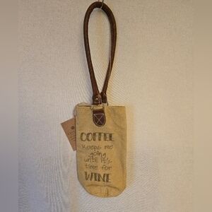 NWT Canvas Wine Tote with Brown Handles Great Hostess Gift!  Just Add Wine